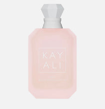 Încarcă imaginea în vizualizatorul Galerie, Kayali Yum Boujee Marshmallow 81, Eau de Parfum, 100ml(sigilat)

