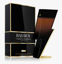 Încarcă imaginea în vizualizatorul Galerie, Carolina Herrera Bad Boy Elixir, Eau de Parfum Elixir, 100ml(sigilat)
