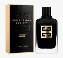 Încarcă imaginea în vizualizatorul Galerie, Givenchy Gentleman Society Ambreé, Eau de Parfum, 100ml(sigilat)
