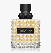 Încarcă imaginea în vizualizatorul Galerie, Valentino Born In Roma Yellow Dream Donna, Eau de Parfum, 100ml(sigilat)
